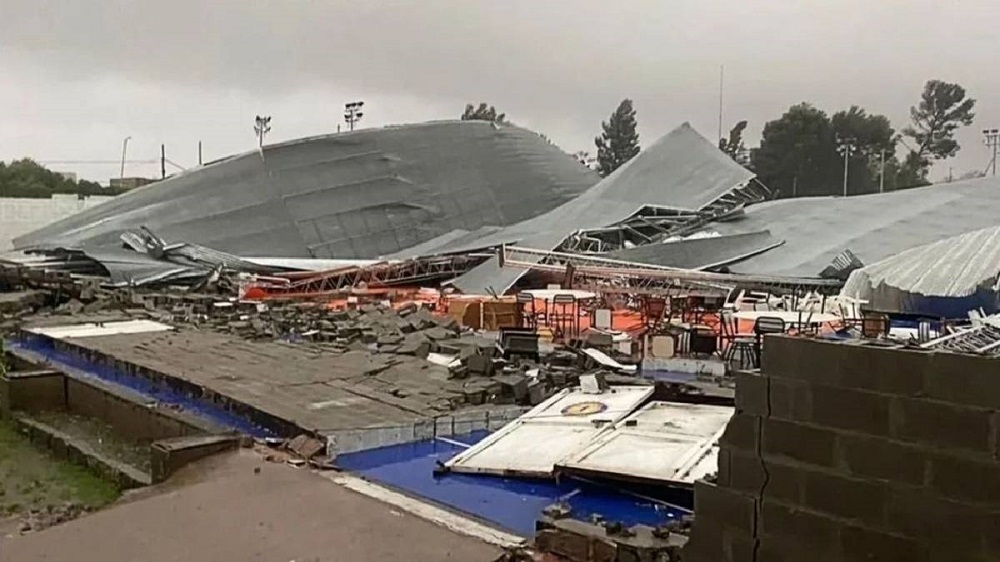 अर्जेन्टिनामा आँधीले क्लबको छाना खस्दा १३ जनाको मृत्यु   